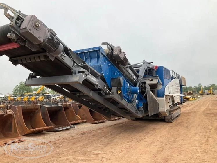 Used Kleemann Crusher in yard for Sale